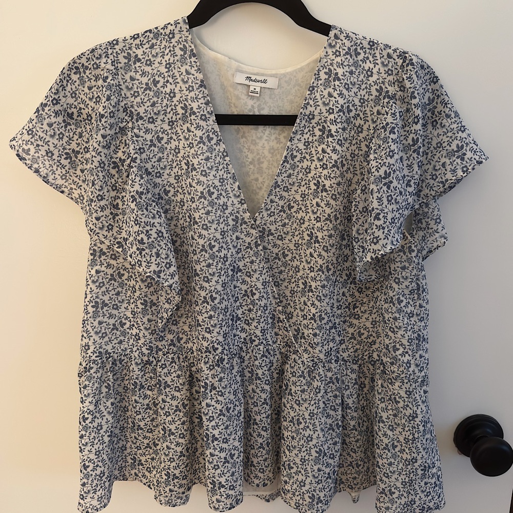 Madewell Georgette Flutter Sleeve Peplum Top